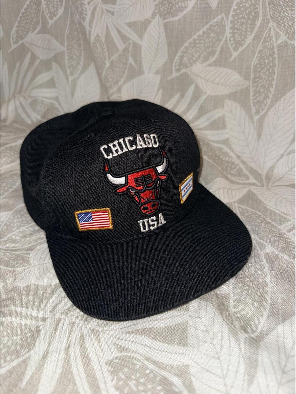 Mitchell & Ness Chicago Bulls Snapback Hat